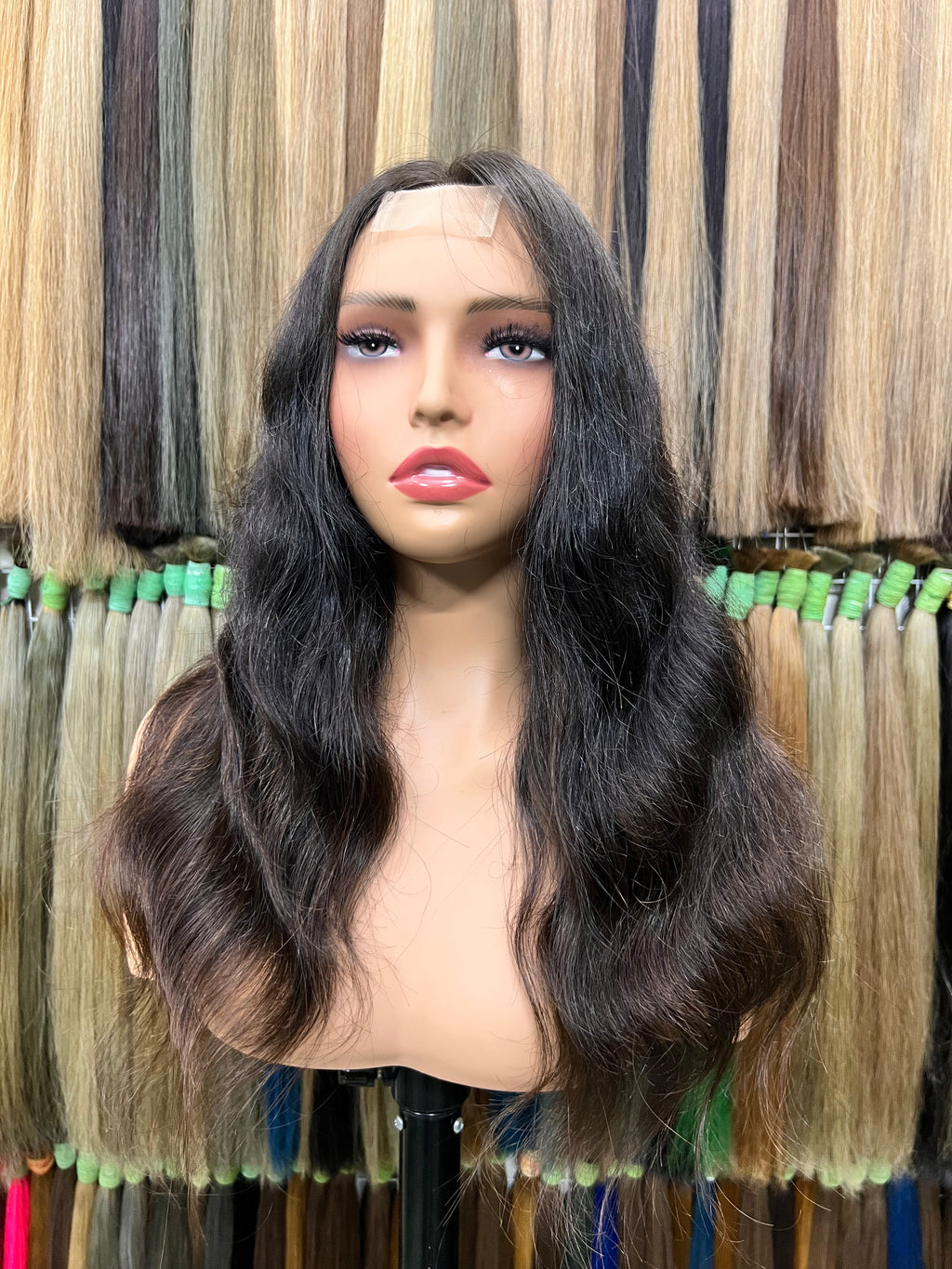 Wig Cambodian Raw Hair Wavy-B Natural Black#111111