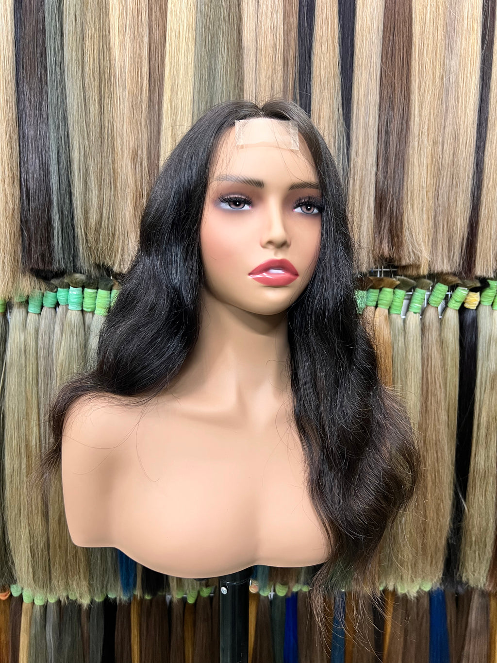 Wig Cambodian Raw Hair Wavy-B Natural Black#111111