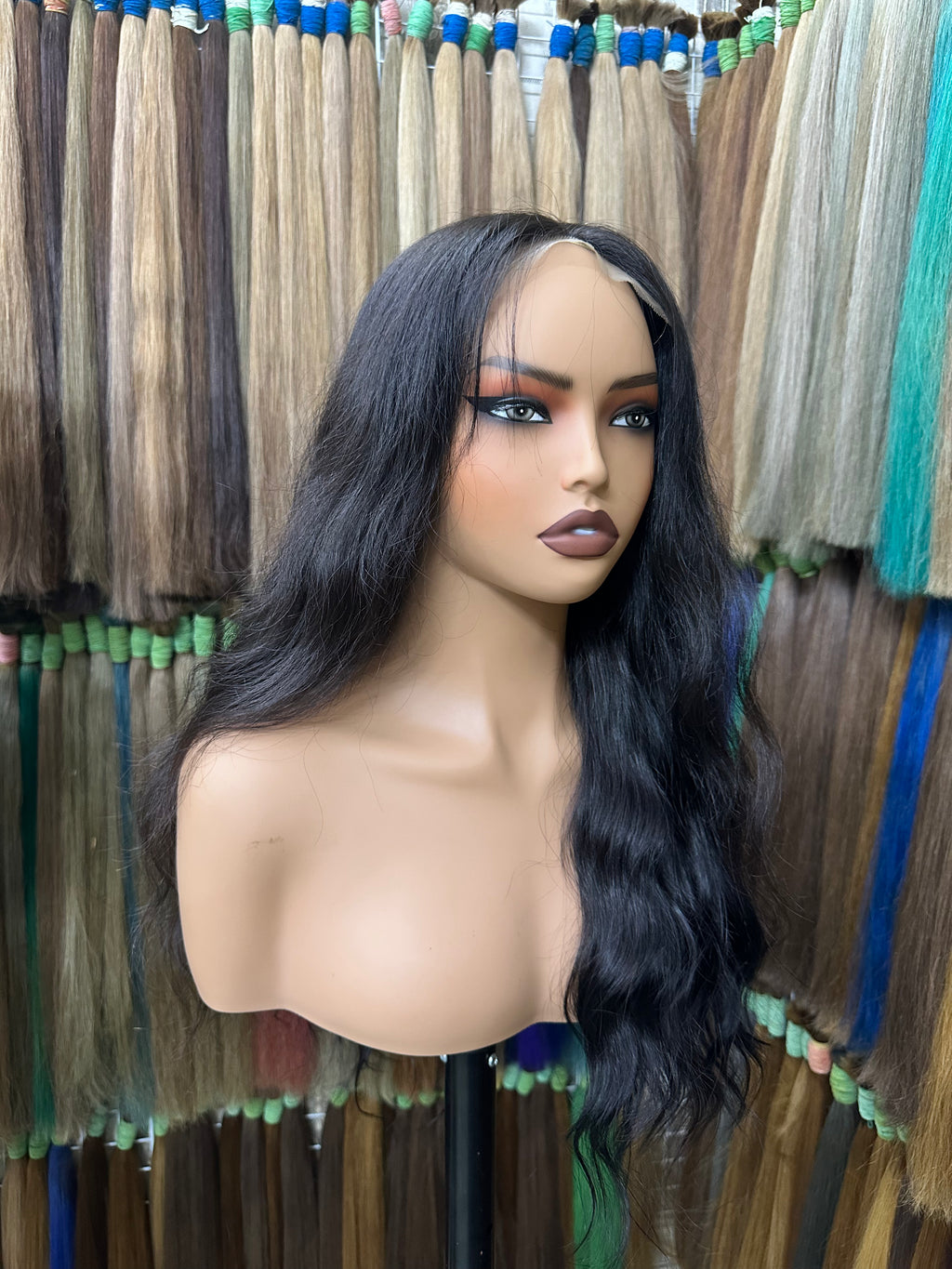 Raw Hair Natural Black Wig – Wavy- C  SUK1B